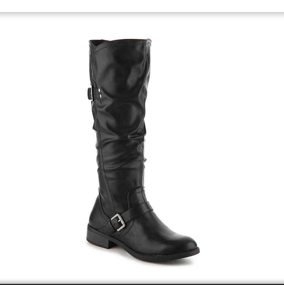Black boots wide calf
